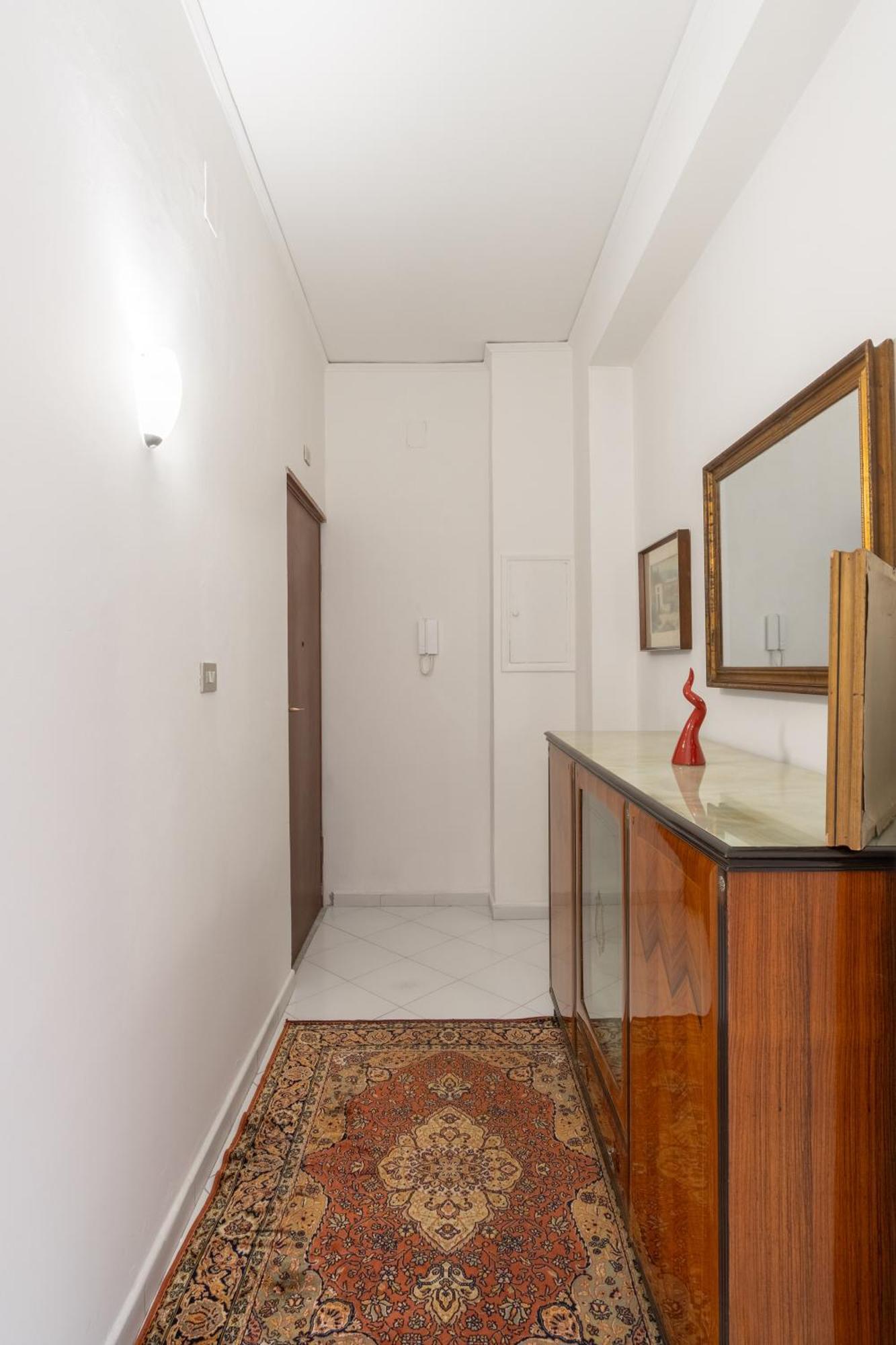 Casa Vacanza Angelina Via Mercanti Centro Storico ซาแลร์โน ภายนอก รูปภาพ