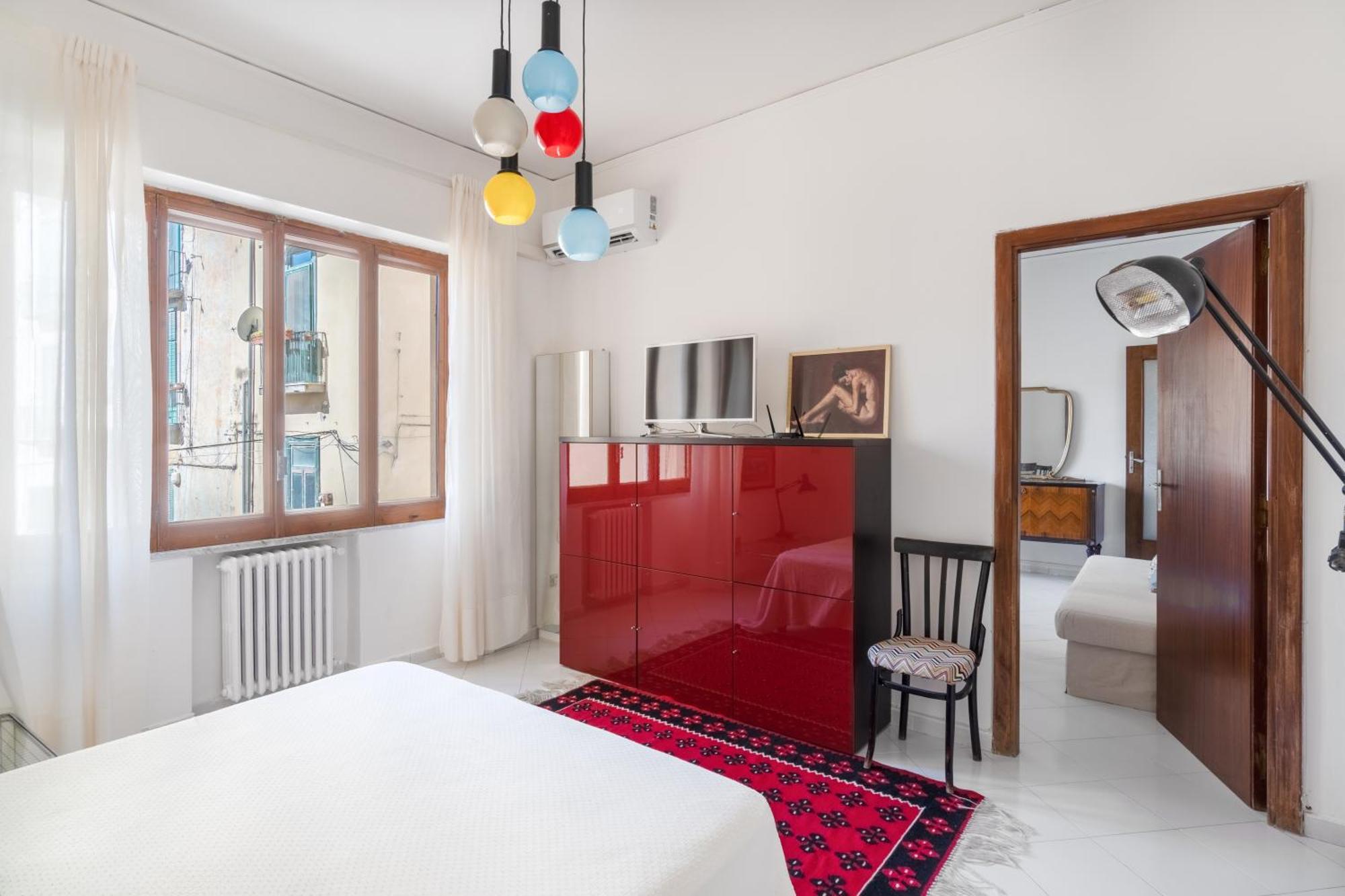 Casa Vacanza Angelina Via Mercanti Centro Storico ซาแลร์โน ภายนอก รูปภาพ