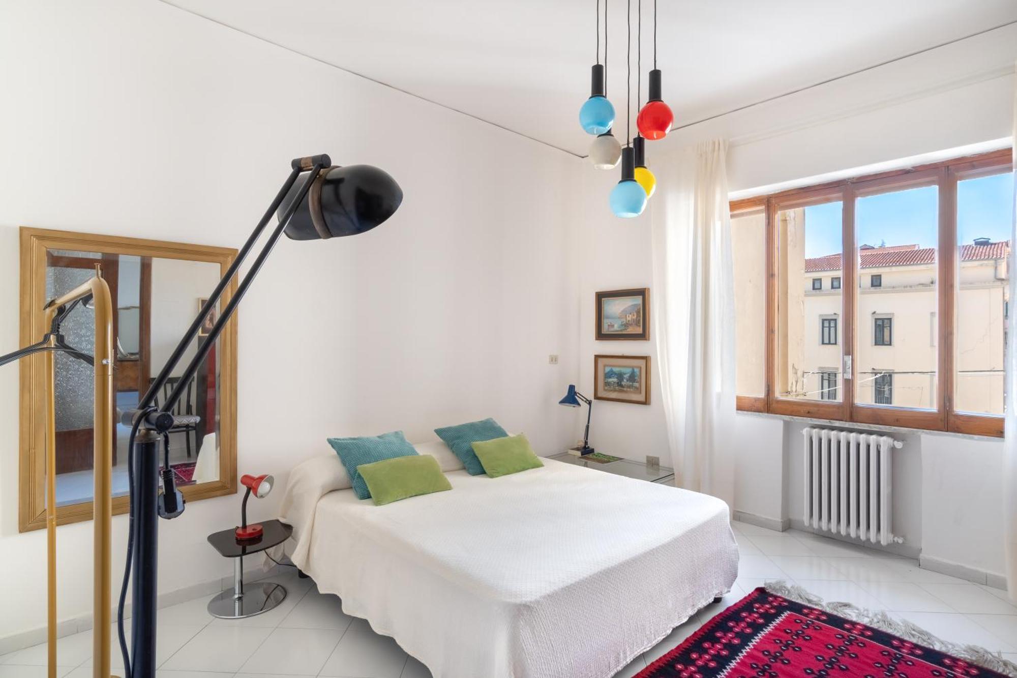Casa Vacanza Angelina Via Mercanti Centro Storico ซาแลร์โน ภายนอก รูปภาพ